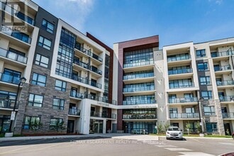 Building Photo - 125-125 Shoreview Pl