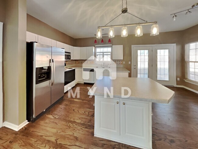 Foto del edificio - 11647 Northwoods Forest Dr.