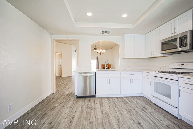 Building Photo - 2 br, 2 bath House - 3116 Cristobal Way