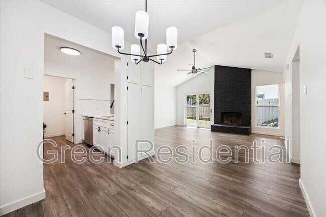 Foto del edificio - 7103 Treasure Cove