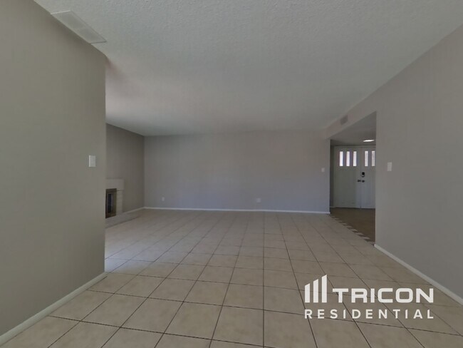 Foto del edificio - 3932 W Gelding Dr