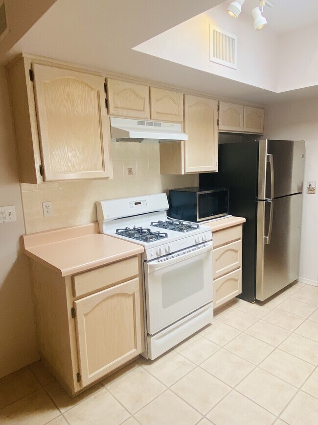 Photo - 236 E Calle Turquesa Townhome