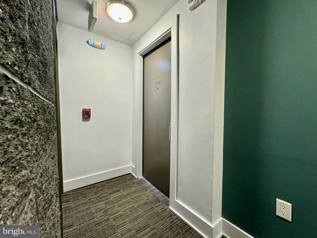 Primary Photo - 1616 11th St NW