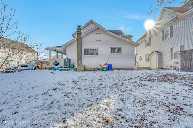 Foto del edificio - 107 2nd St