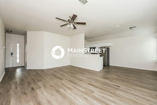 Building Photo - 3 Bedroom Pet-Friendly Home in DALLAS, TX ...