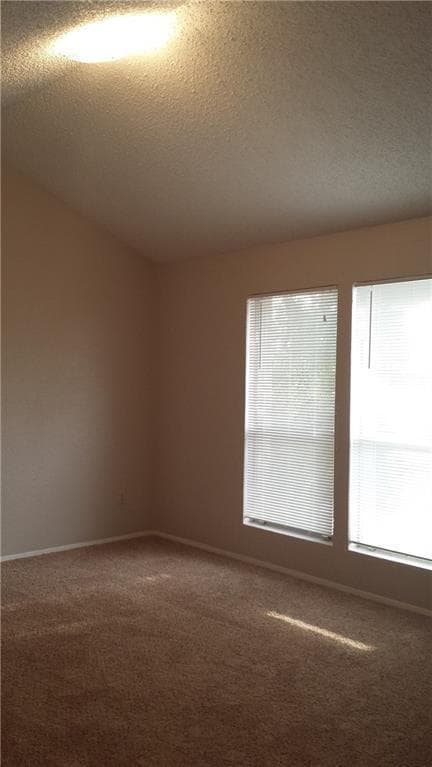 Building Photo - 11900 Alpheus Ave