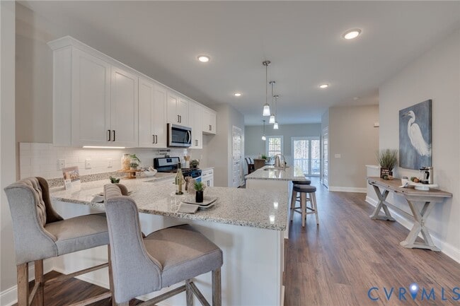 Building Photo - 15305 Princess Lauren Ln