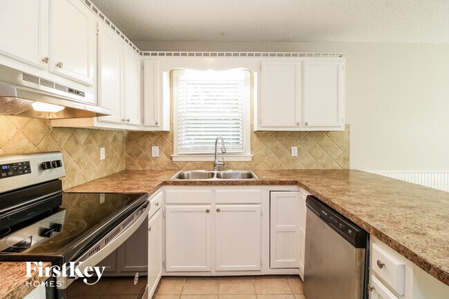 Building Photo - 4907 Whisper Oak Dr