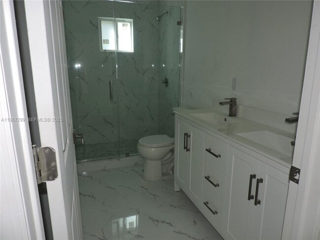 Building Photo - 849 NW 12th St