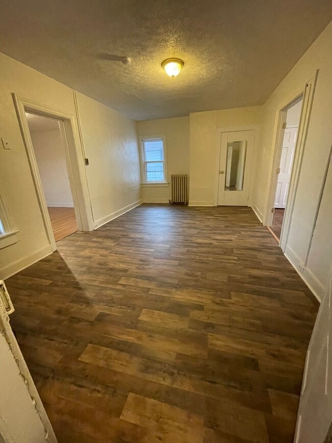 Bedroom - 226 Lincoln Way W