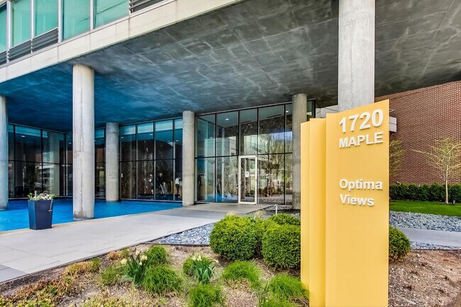 Foto del edificio - 1720 Maple Ave