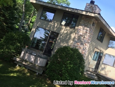 Foto del edificio - 5126 Country Club Beach Rd