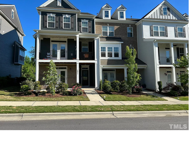 Building Photo - 2951 Sunflower Rd