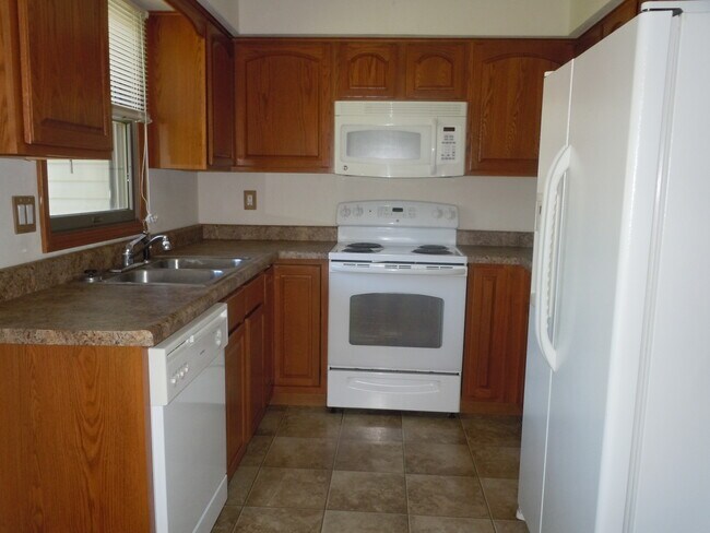 Foto del edificio - 1815 Parkview Dr