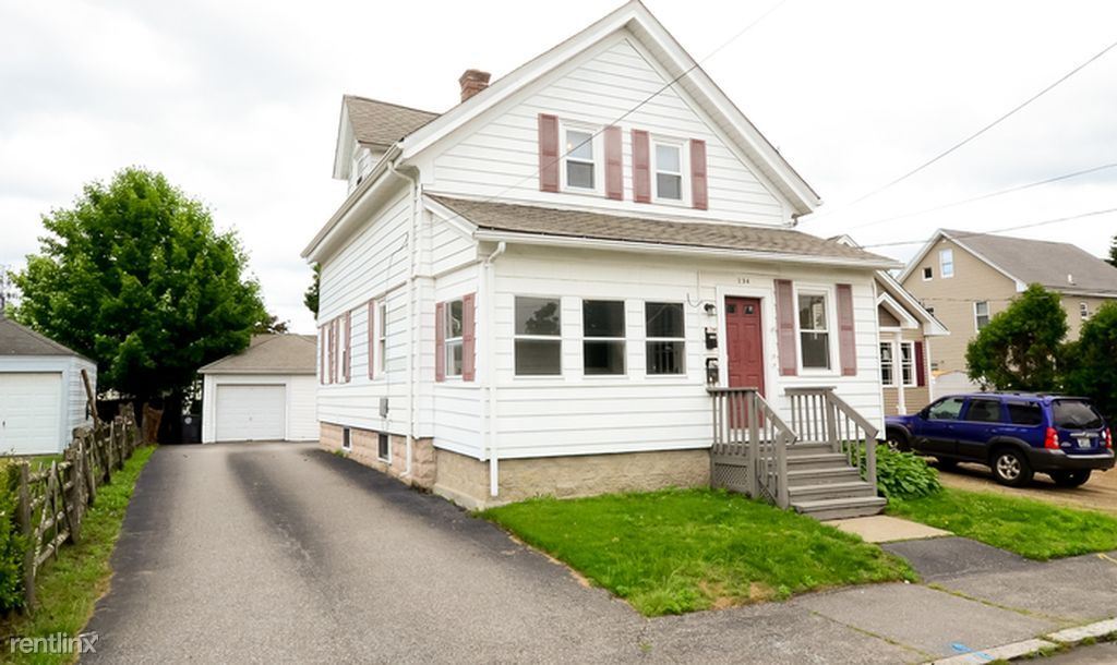 Primary Photo - 1 br, 1 bath Duplex - 234 Beckwith Street 2