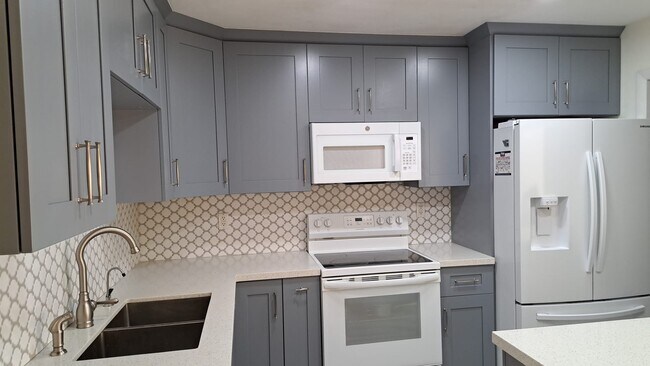 Foto del edificio - 13701 SW 84th St