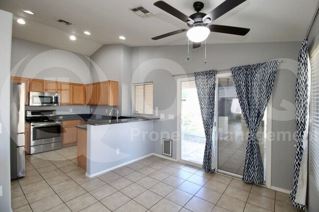 Building Photo - 20986 N 84th Dr