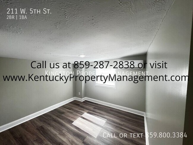 Foto del edificio - 211 W 5th St