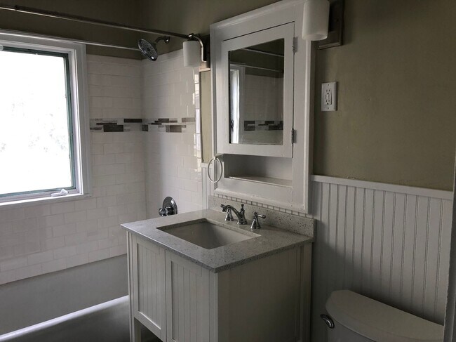Foto del edificio - 4632-4632 1/2 Duplex