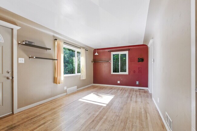 Foto del edificio - 2875 Fenton St