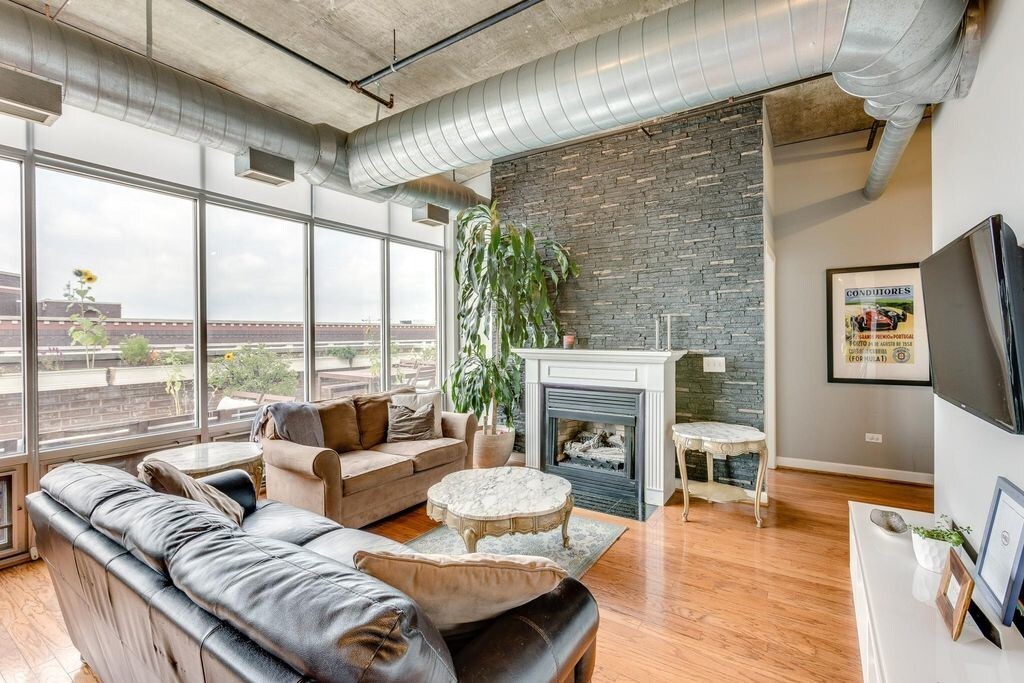 Foto principal - 111 S Morgan St
