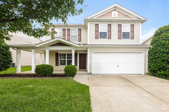 Building Photo - 907 Grand Oak Dr
