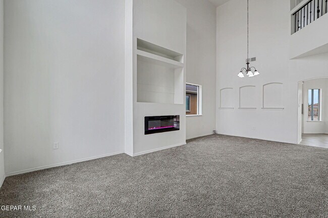 Building Photo - 14188 Strata Rock Dr