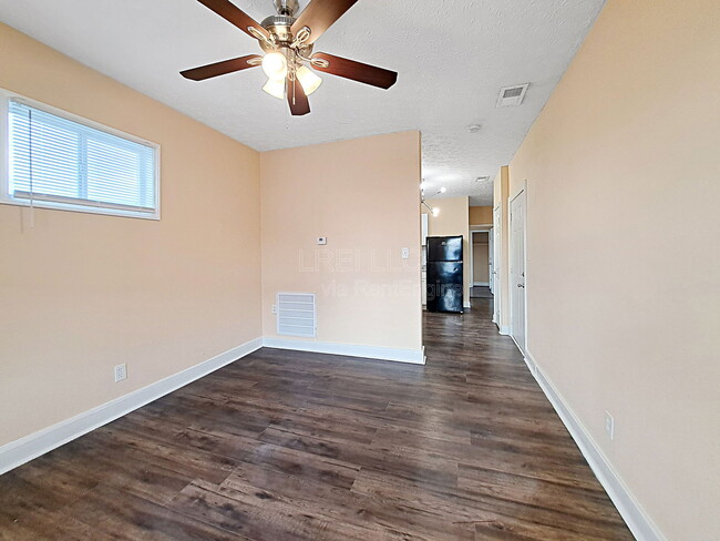 Photo - 2751 Alford Ave Apartment