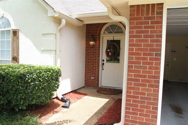 Foto del edificio - 116 Sunnycrest Dr