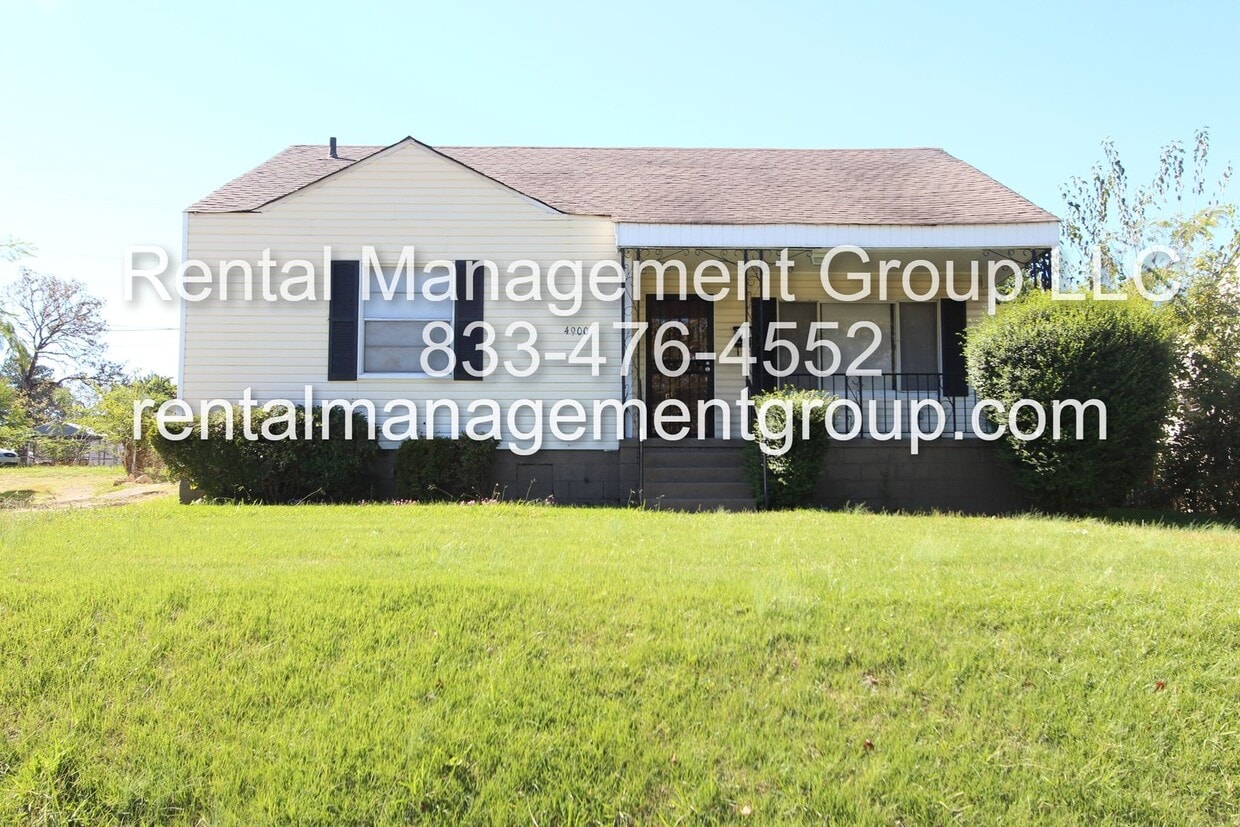 Primary Photo - New On The Market! Fresh New Updates!! Bet...