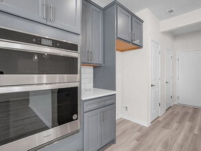 Building Photo - 6582 Wheatly Rd