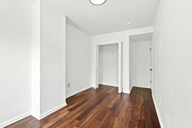 Foto del edificio - 2846 Amber St