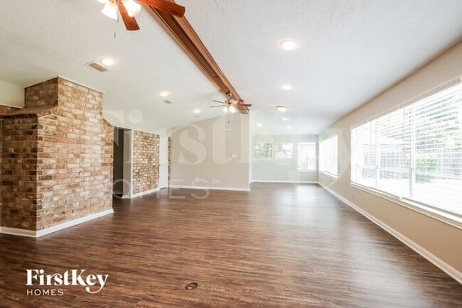 Building Photo - 1027 Baltic Ln