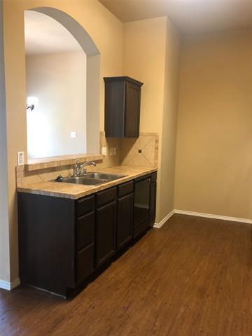 Building Photo - 2505 Sedona St
