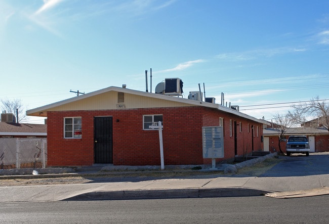  - 3610-3612 Hayes Ave