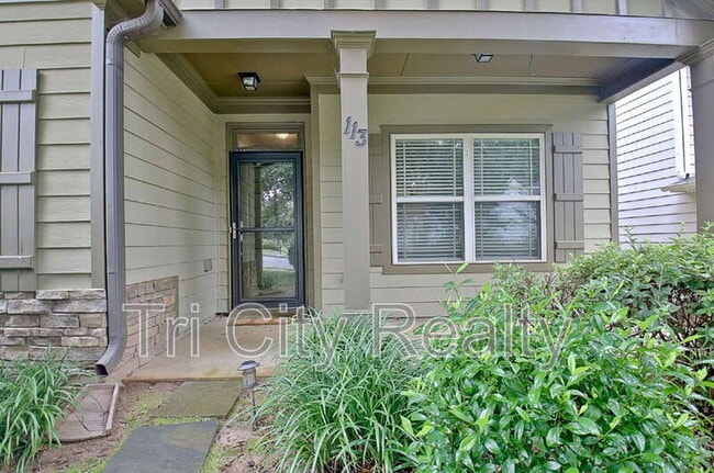 Building Photo - 113 Macalester Dr