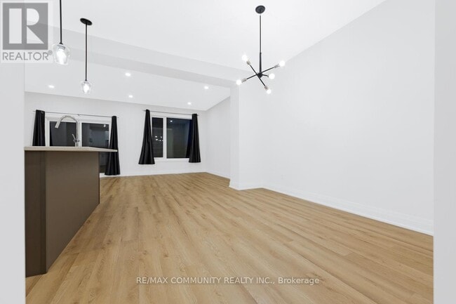 Photo du bâtiment - 101 Swales Ave