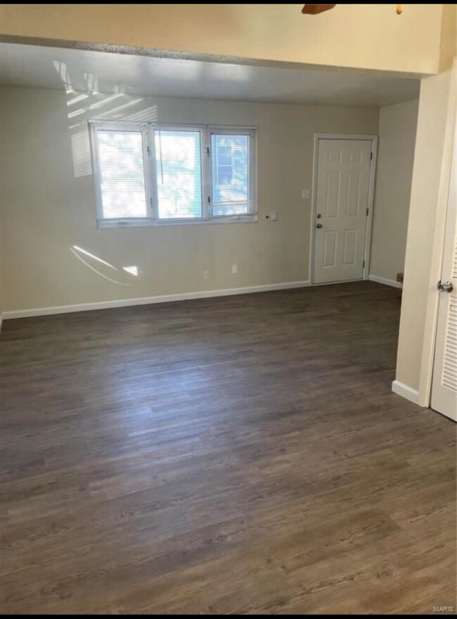 Building Photo - 239 12th St