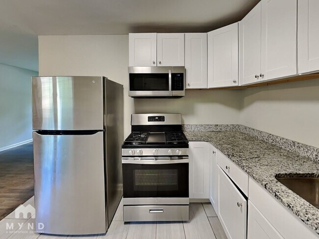 Foto del edificio - 2715 Carriage Ln