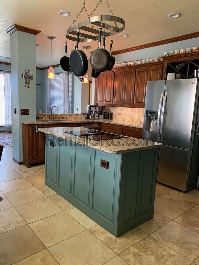 Building Photo - Fantastic 4 Bed in Edmond