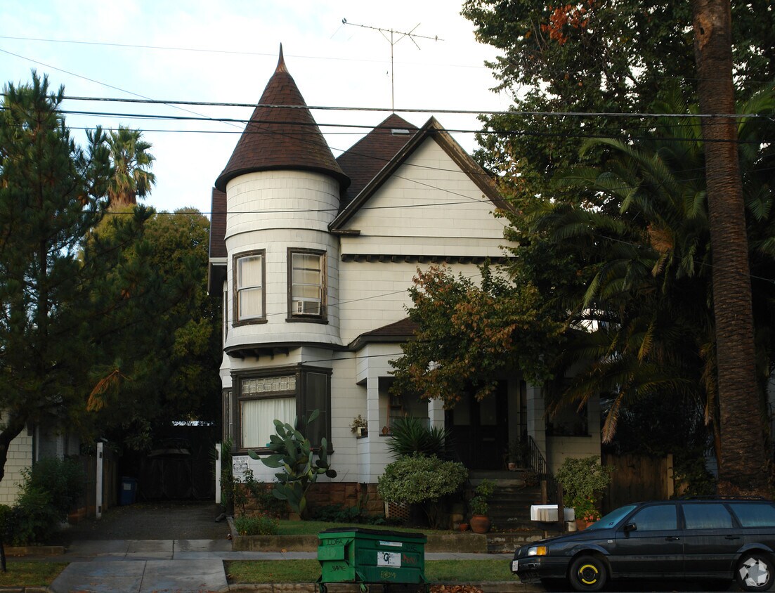 Foto principal - 415 N 5th St