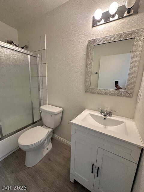 Foto del edificio - 2121 Oceanus Ln