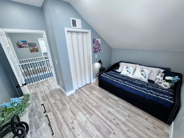 Foto del edificio - E. Hurron Street