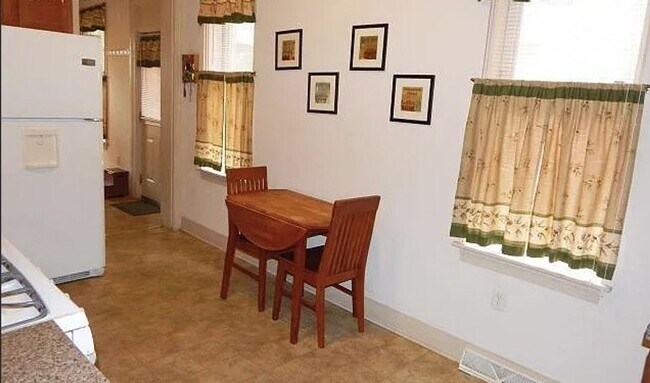 Foto del edificio - Historic 5 Bed 1.5 Bath in York