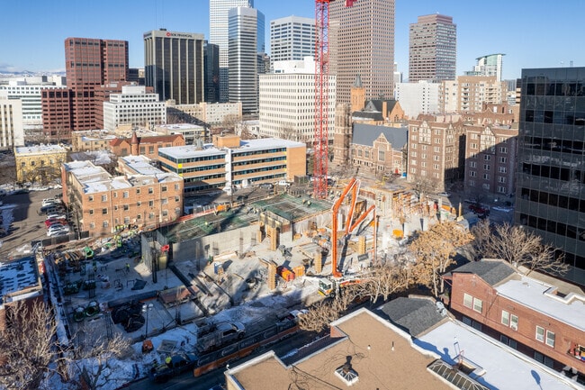 Building Photo - NOVEL Uptown by Crescent Communities