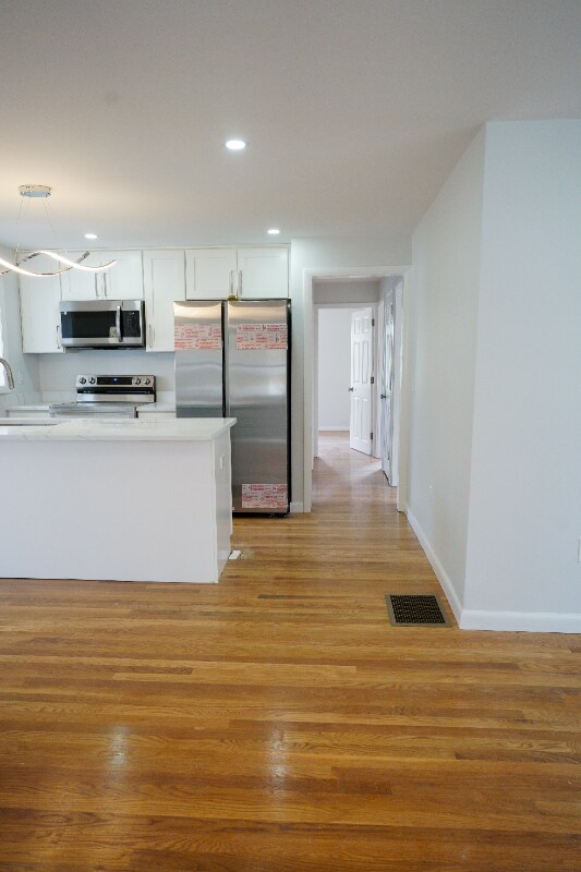 Foto del edificio - 8 Sussex Ln