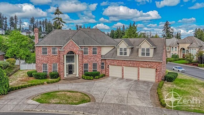 Building Photo - 2828 NW Lacamas Dr