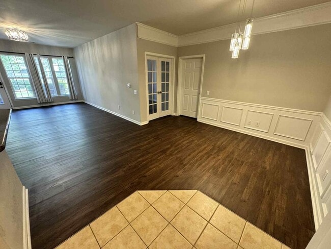 Building Photo - 14817 Santa Lucia Dr