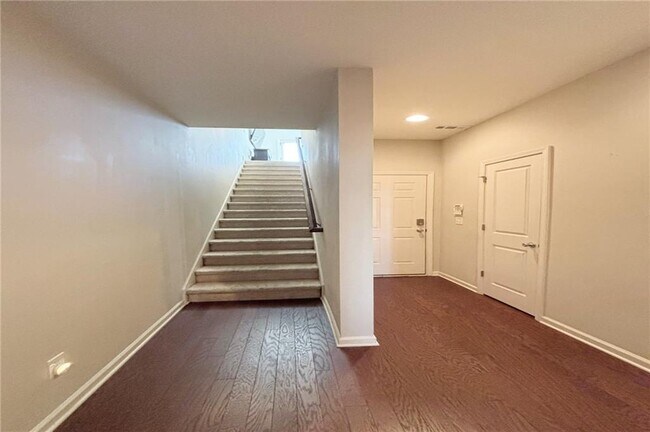 Foto del edificio - 772 Liberty Commons Dr NW