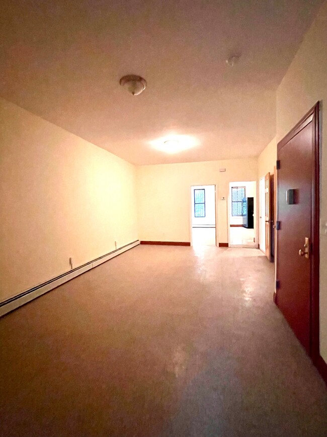 Building Photo - 760 Flatbush Ave